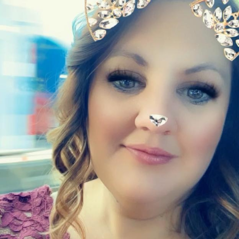 Meet your Posher, Christine